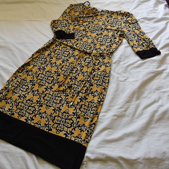 Liz Claiborne Dresses & Skirts - Yellow Midi Dress Size Large